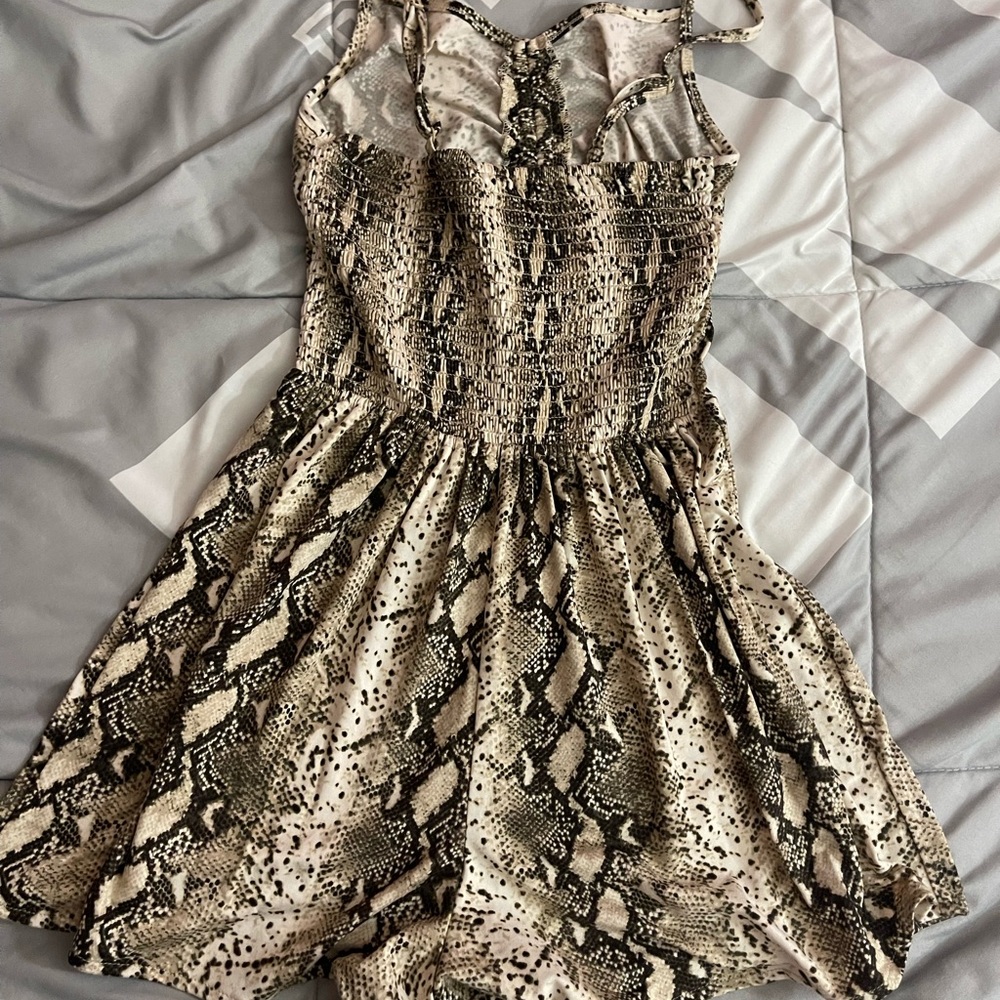 Romper - Picture 3 of 3